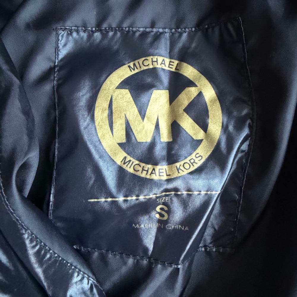 Michael Kors Womens Black Hooded Puffer Jacket Chevron Quilted Size S 155017 - Picture 2 of 7
